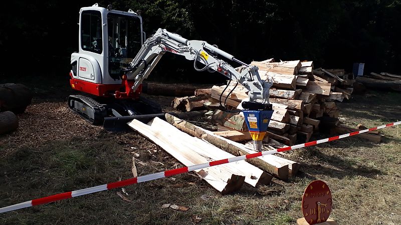 Deitmer DKS140-170 Holzspalter Baggerspalter Kegelspalter
