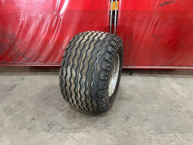 BKT 19.0/45-17 Implement-AW708
