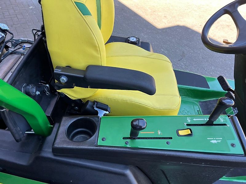 John Deere F1570 inkl. 1,52mtr. Mähwerk