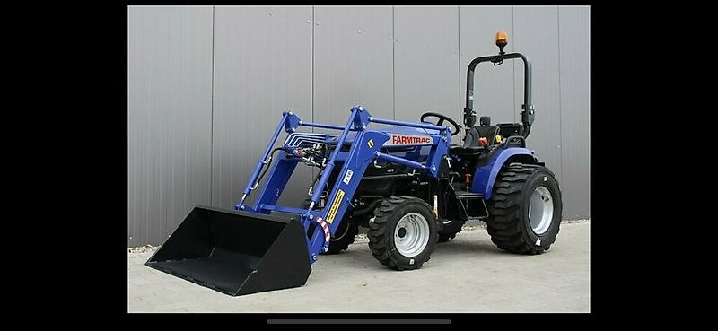 Farmtrac Farmtrac 22 22PS Frontlader Traktor Schlepper NEU Allrad Kubota