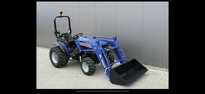 Farmtrac Farmtrac 22 22PS Frontlader Traktor Schlepper NEU Allrad Kubota