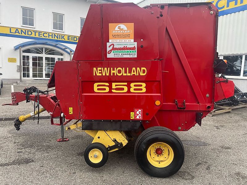 New Holland 658