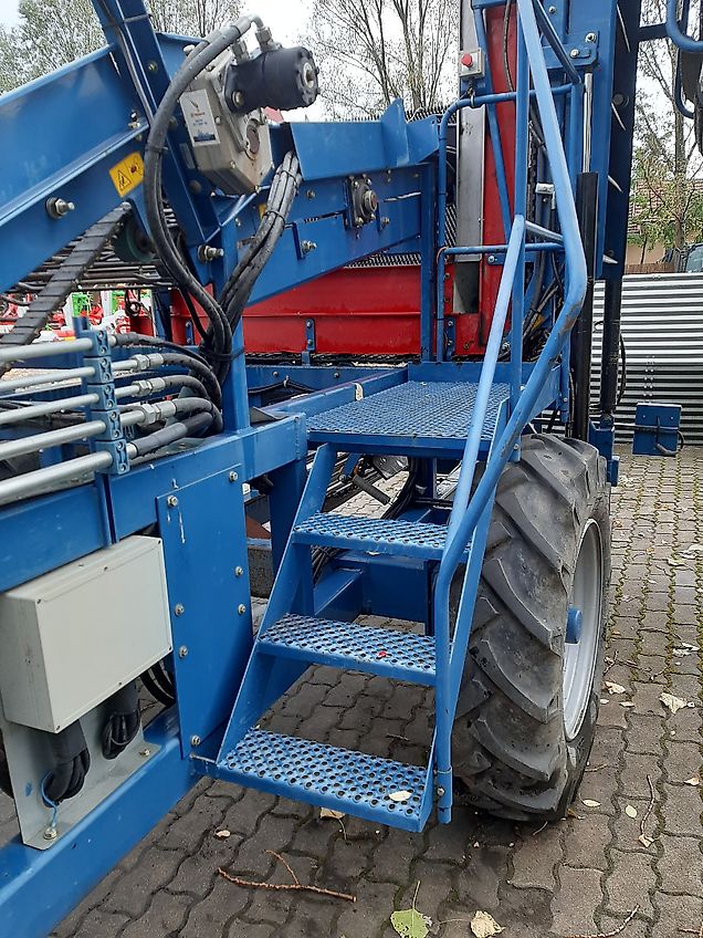 ASA-LIFT; SAMON ; HOLARAS; GRIMME; KRUKOWIAK; SIMON ; DEWULF SL 122 ES