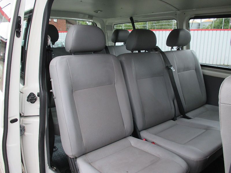 VW Volkswagen T5 Kombi LR / 9-Sitzer Bus