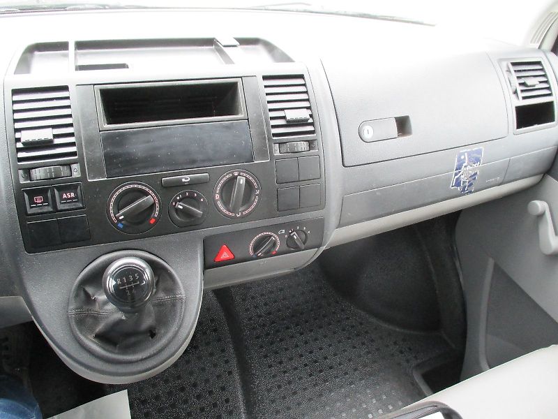 VW Volkswagen T5 Kombi LR / 9-Sitzer Bus
