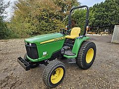 John Deere 3036E