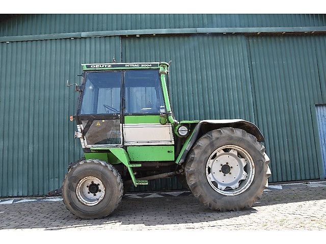 Deutz-Fahr Intrac 2004