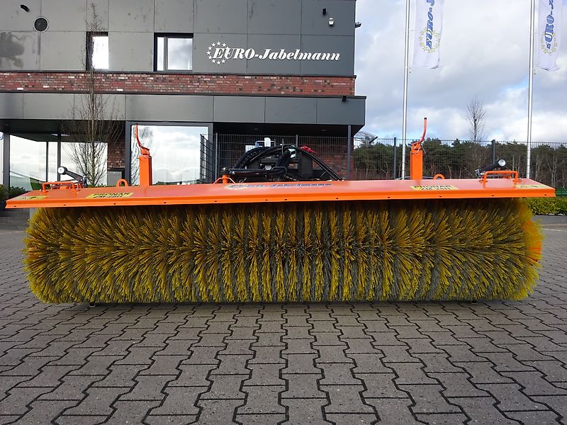 Pronar Kehrmaschine ZM-28H, 2800 mm, 650 mm Ø, NEU