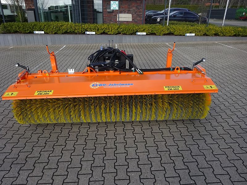 Pronar Kehrmaschine ZM-28H, 2800 mm, 650 mm Ø, NEU