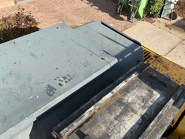 Komatsu Active PC240LC