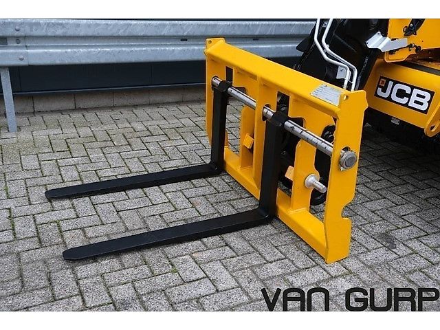 JCB 525-60 Hi-Viz | 2022 | 815h |