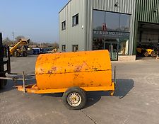 Diesel Bowser (ST22825) Diesel Bowser (ST22825)