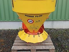 Pronar PS-250M Sand-/ Salzstreuer