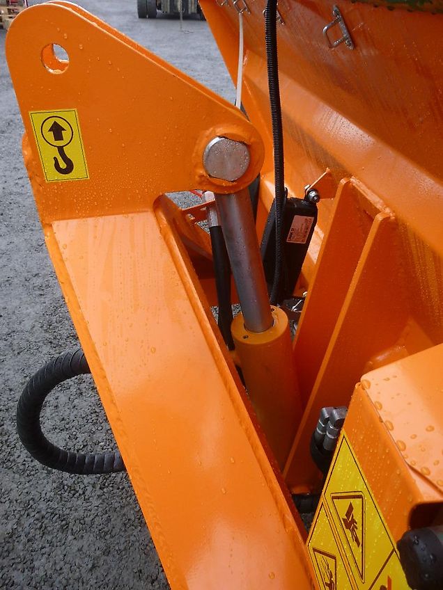 Pronar HZS 10 Selbstladestreuer