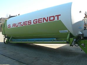 Ag-Chem Europe B.V. KURSTJENS MEST TRANSPORT TANK Mesttank gebruikt in ...