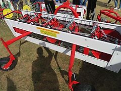 Taret zgrabiarka pasowa Z296