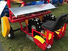 Agro-Osek sadzarka kubeczkowa dwurzędowa S237/3