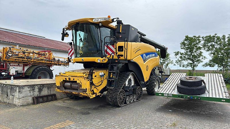 New Holland New Holland Cr8080 4x4