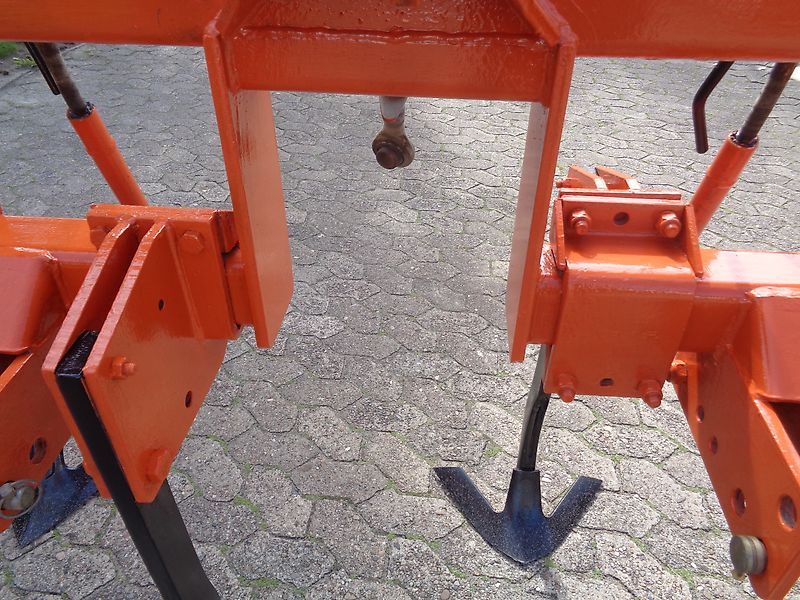 Howard Howard Frontgrubber 4 Stiele 200cm Arbeitdbreite Heckgrubber mit Zapfwellendurchtrieb & Hitch bzw Mechanisches Hubwerk für Anbaugeräte Kreiselegge Zinkenrotor oder andere Anbaugeräte