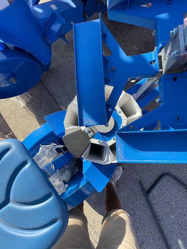 Ferrari FMAX 4 element transplanter