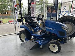 New Holland Boomer