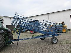 Köckerling 12 m auf Fahrwerk