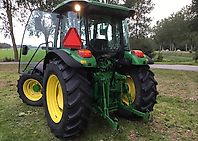 John Deere 5820 John Deere 5820