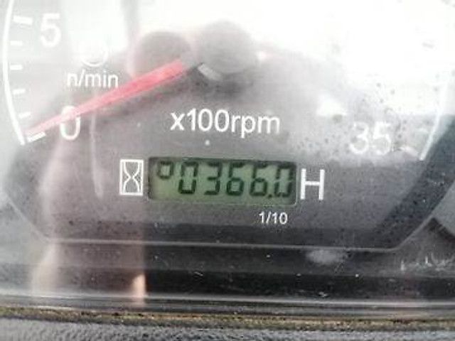 Branson 3100 inkl. Frontlader und Schaufel