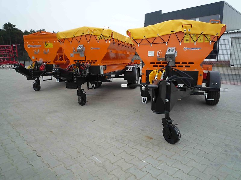 Pronar Salz- Sandstreuer T 132, ca. 4 m³, NEU