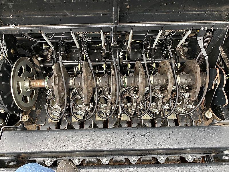 Case IH LB 436 HD Rotor Cutt