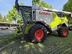 Claas Trion 660
