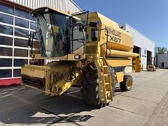 New Holland TX67