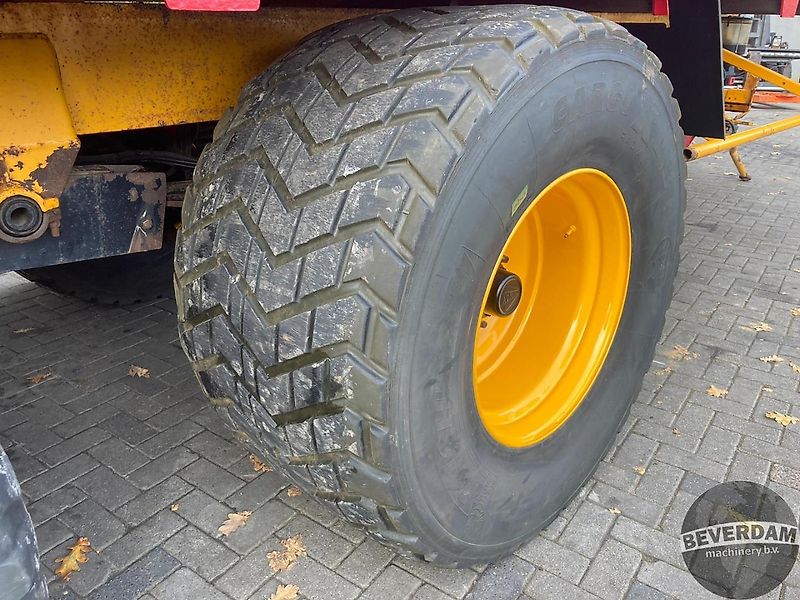 Schuitemaker Siwa 370