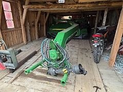 John Deere 530 Slåmaskin