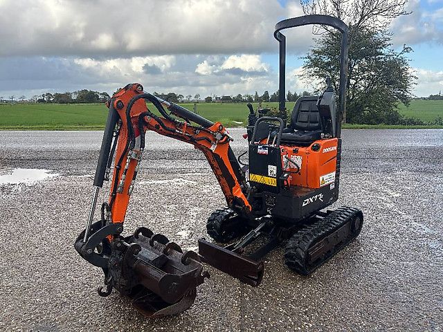 Doosan DX10Z