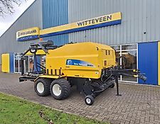 New Holland BR560A pers-wikkel combi New Holland BR560A pers-wikkel combi
