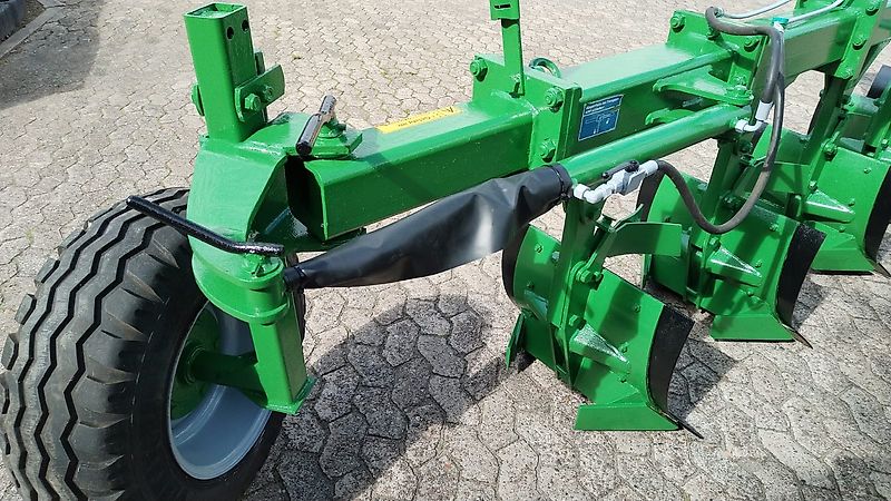 Krone 6 Schariger Drehpflug 6 Schar Schwenkpflug Allround R/L140 Non Stop Krone Wendepflug mit 265cm Arbeitsbreite Gewicht 1350kg Kein Howard Schenkpflug Lemken Rodonit 5 Scharig