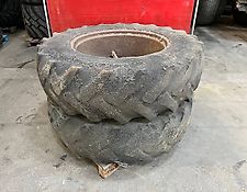 Good Year Goodyear 16.9R34 - Dubbellucht set Good Year Goodyear 16.9R34 - Dubbellucht set