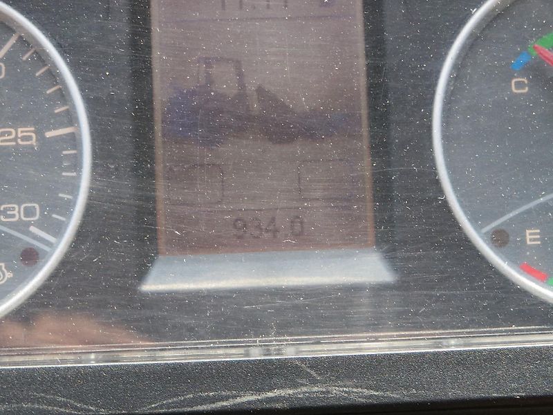 Hitachi ZW65 mit Schaufel+Palettengabel, erst 930 Stunden