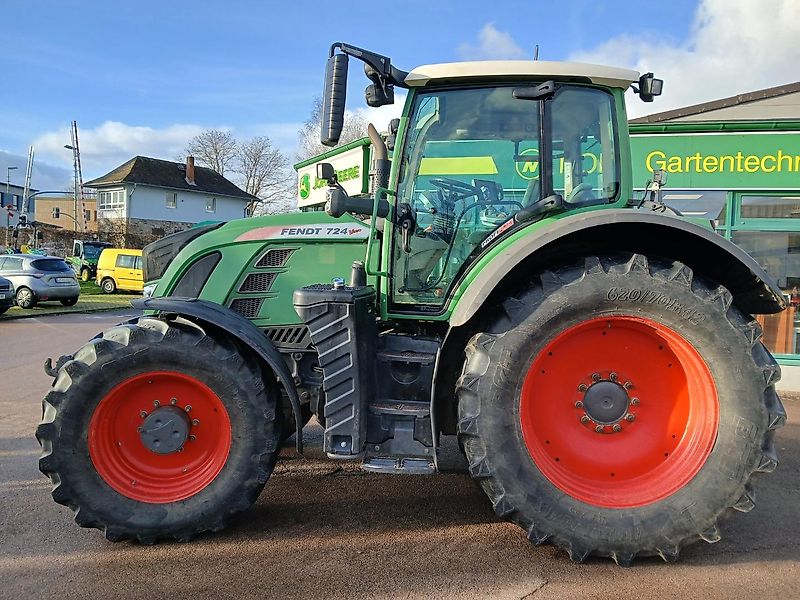 Fendt 724 S4 Profi Plus