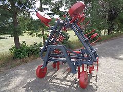 Hatzenbichler Hackgerät 6 reihig 75 cm Reihenabstand hydr. Klappung auf 8 Reihen erweiterbar ohne grossen Aufwand