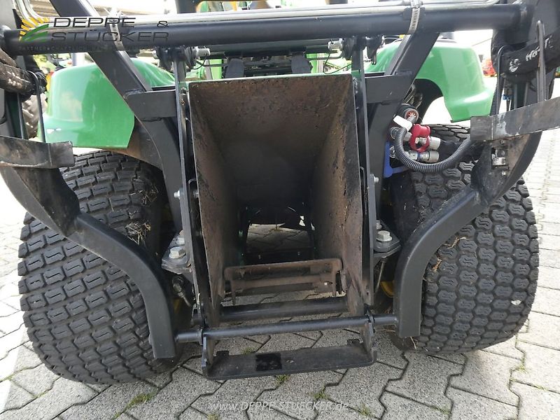 John Deere X950R Hochentleerung