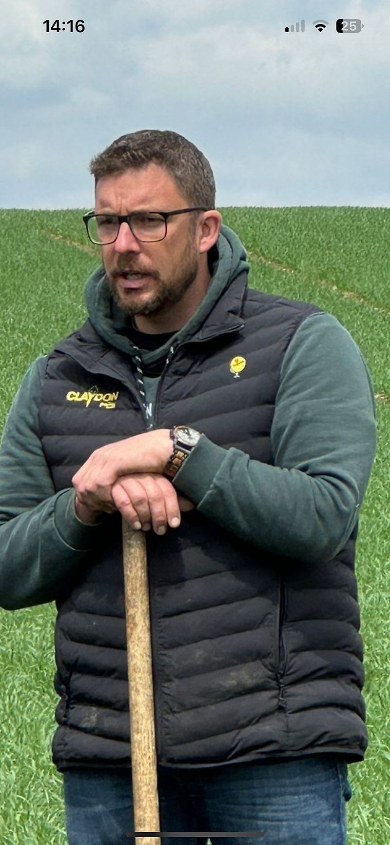 Contactpersonen De heer Sebastian Staender
