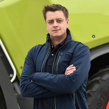 Contactpersonen De heer Nils Lohf