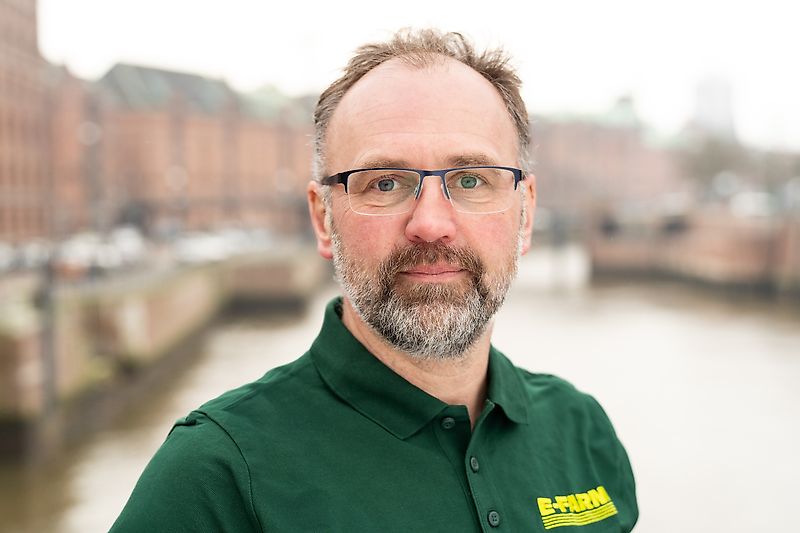 Contactpersonen De heer Zdenek Svoboda