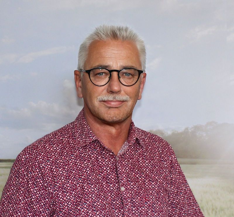 Contactpersonen De heer Rainer Schölzke