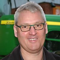 Contactpersonen De heer Eckhard Markfort