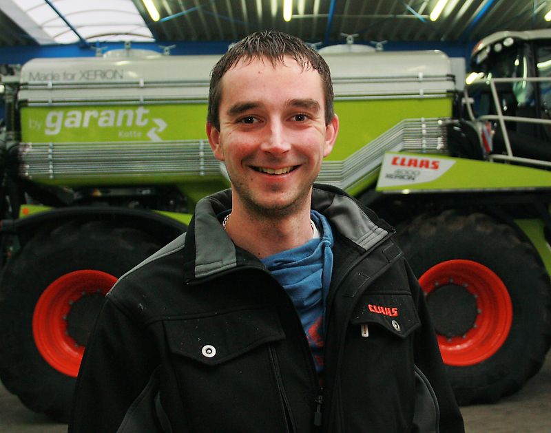 Contactpersonen De heer Dennis Schumacher