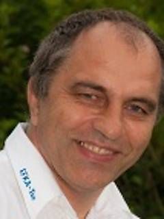 Contactpersonen De heer Anton Enzinger